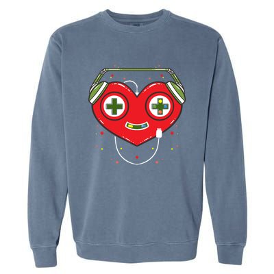 Gamer Heart Present Game Lover Valentines Day Gift Garment-Dyed Sweatshirt