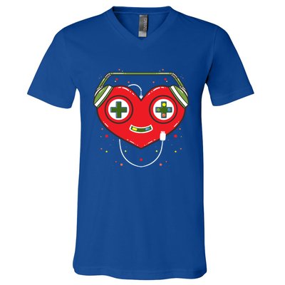 Gamer Heart Present Game Lover Valentines Day Gift V-Neck T-Shirt