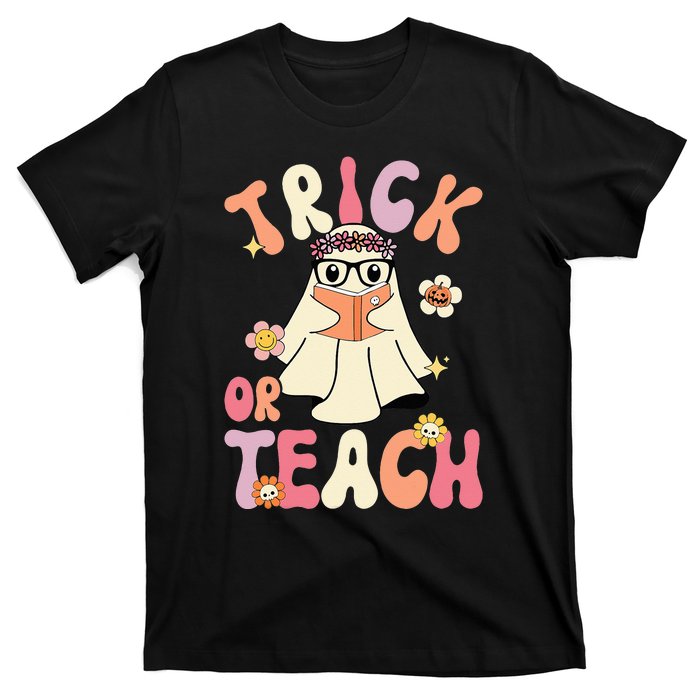 Groovy Halloween Trick or Teach Retro Floral Ghost Teacher T-Shirt