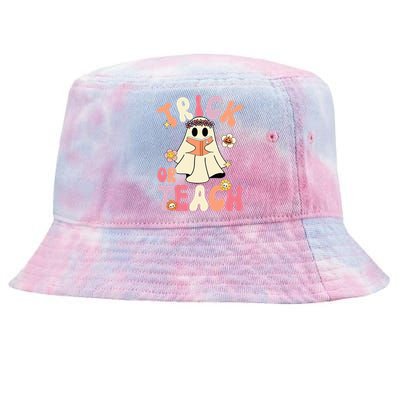 Groovy Halloween Trick Or Teach Retro Floral Ghost Teacher Tie-Dyed Bucket Hat