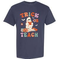 Groovy Halloween Trick Or Teach Retro Floral Ghost Teacher Garment-Dyed Heavyweight T-Shirt