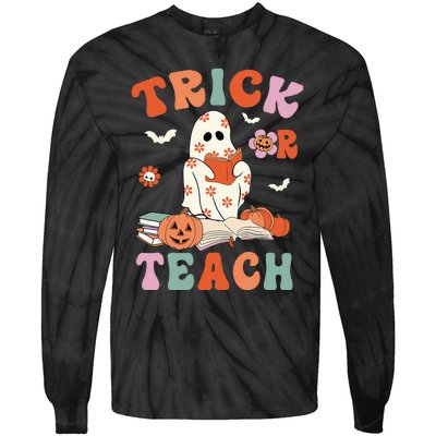 Groovy Halloween Trick Or Teach Retro Floral Ghost Teacher Tie-Dye Long Sleeve Shirt