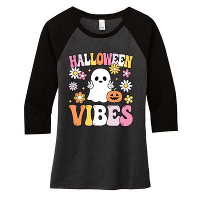 Groovy Halloween Vibes Costume Ghost Pumpkin Women's Tri-Blend 3/4-Sleeve Raglan Shirt