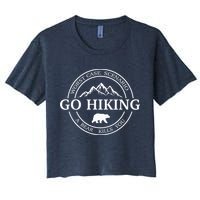 Go Hiking Worst Case Scenario A Bear Kills You Camping Crop Top