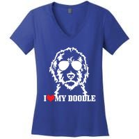 Goldendoodle I Love My Doodle Mom Labradoodle Dog Funny Gift Cool Gift Women's V-Neck T-Shirt