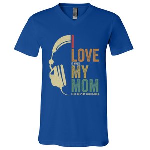 Gaming I Love My Mom Video Games Gaming Gift V-Neck T-Shirt