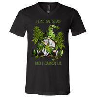 Gnome I Like Big Buds And I Cannot Lie Weed 420 Stoner Idea V-Neck T-Shirt