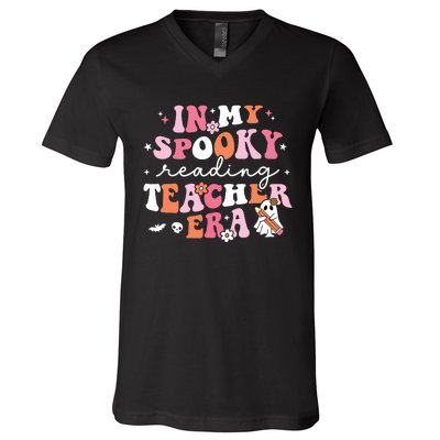 Groovy In My Spooky Reading Teacher Era Cute Ghost Halloween V-Neck T-Shirt