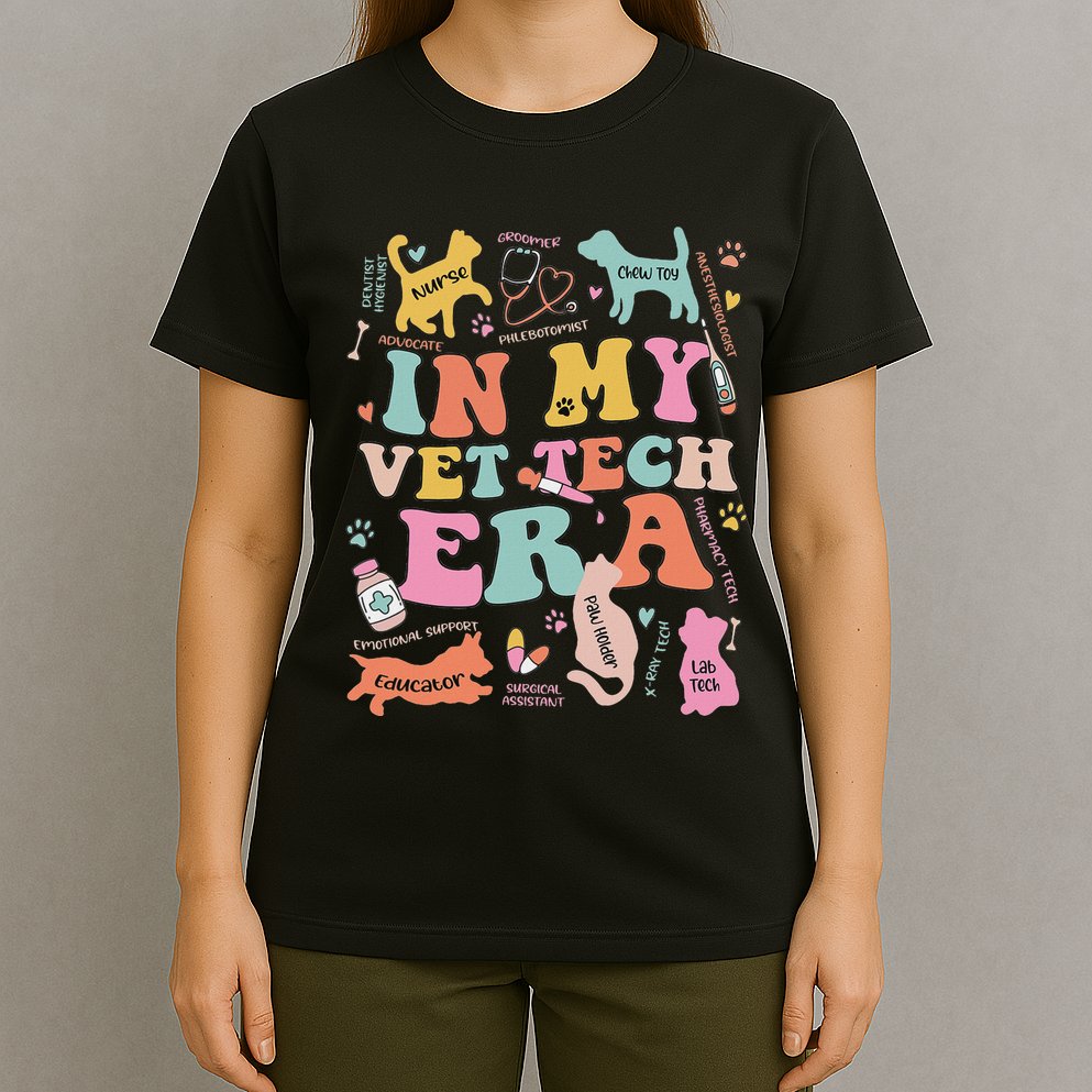 Groovy In My Vet Tech Era Monogrammed Veterinarian Grad T-Shirt