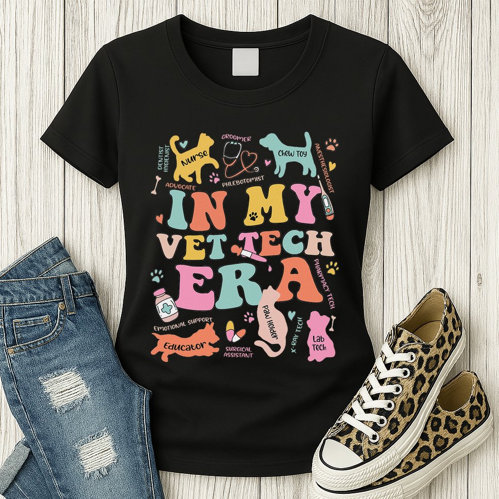 Groovy In My Vet Tech Era Monogrammed Veterinarian Grad Womens T-Shirt