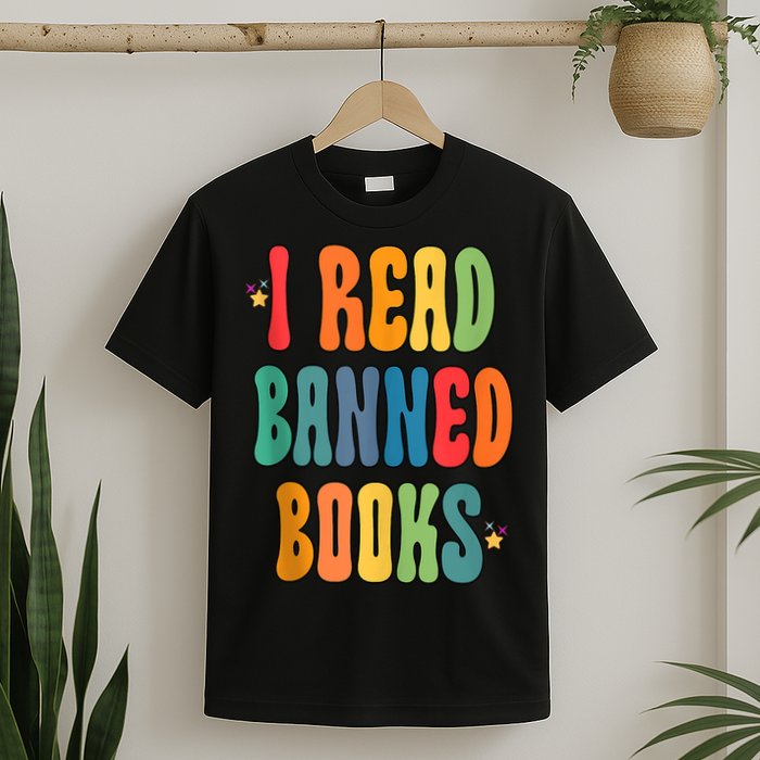 Groovy I Read Banned Books Librarian Reader Bookworm T-Shirt
