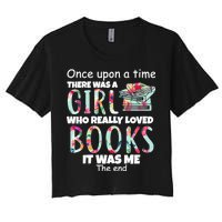 Girl Who Loves Reading Women's Crop Top Tee