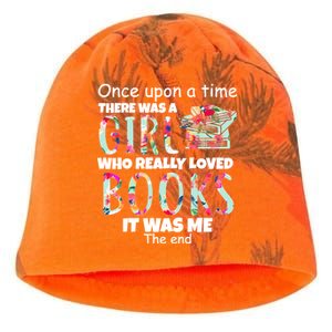 Girl Who Loves Reading Kati - Camo Knit Beanie