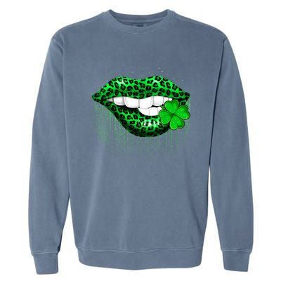 Green Lips Biting Leopard Irish Costume Happy St Patrick's Day Garment-Dyed Sweatshirt