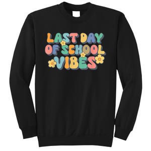 Groovy Last Day Of School Vibes Teacher Student Graduation Sweatshirt