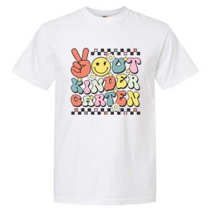 Groovy Last Day Of School Peace Out Kindergarten Garment-Dyed Heavyweight T-Shirt