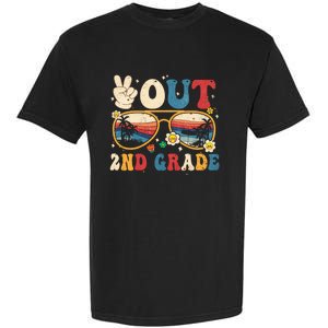 Groovy Last Day Of School Peace Out 2nd Grade Garment-Dyed Heavyweight T-Shirt