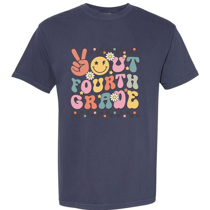 Groovy Last Day Of School 4th Grade Peace Out Fourth Grade Garment-Dyed Heavyweight T-Shirt