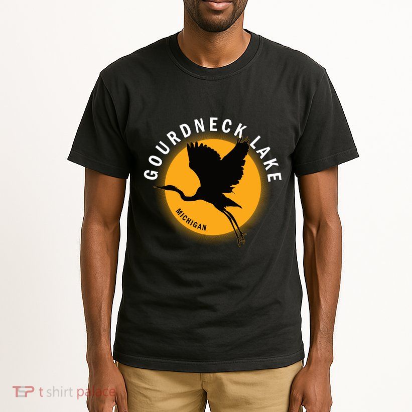 Gourdneck Lake In Michigan Heron Sunrise Tall T-Shirt
