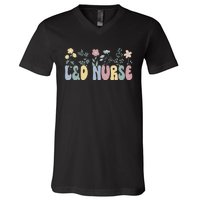 Groovy L&D Nurse Labor And Delivery Nurse Flowers V-Neck T-Shirt