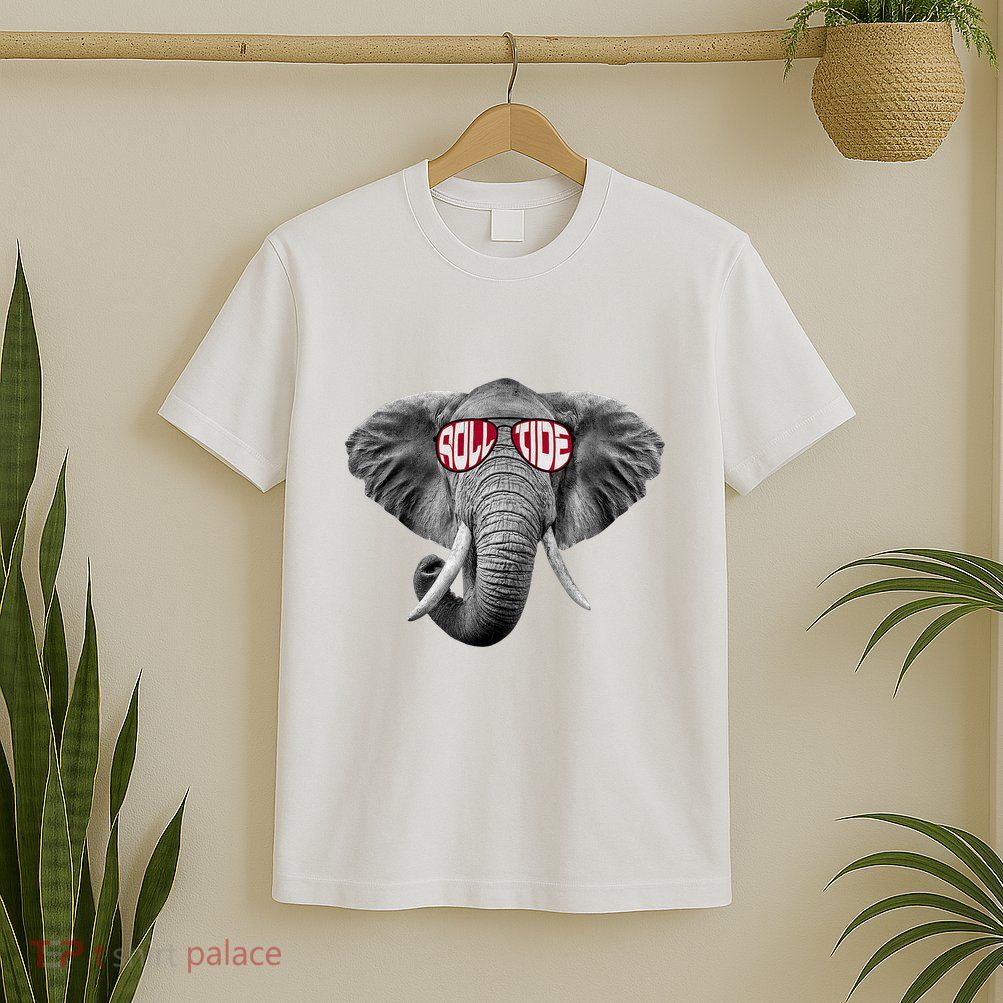 Graphic Last Name Roll Tide Alabama Retro Vintage Outfits Name Proud T-Shirt