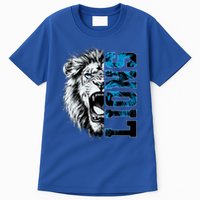 Graphic Lions Name Distressed Classic Lion Name Styles Funny Gift Tall T-Shirt