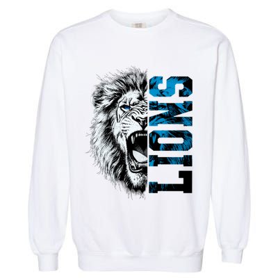 Graphic Lions Name Distressed Classic Lion Name Styles Funny Gift Garment-Dyed Sweatshirt