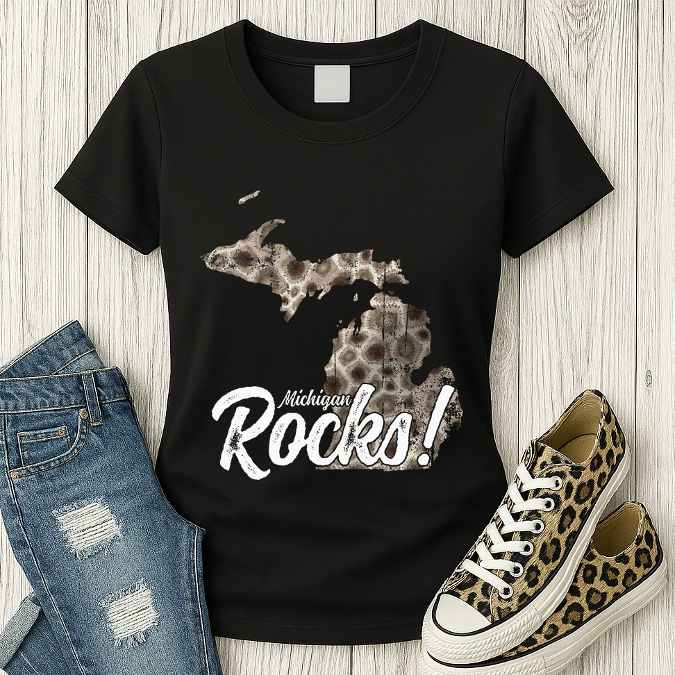 Great Lakes Shaped Wo Petoskey Stone Michigan Rocks Womens T-Shirt