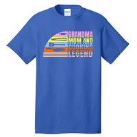 Grandma Mom And Cooking Legend Cook Cooking And Chef Gift Tall T-Shirt