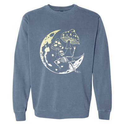 Goblincore Moon Aesthetic Mushroom Skeleton Garment-Dyed Sweatshirt