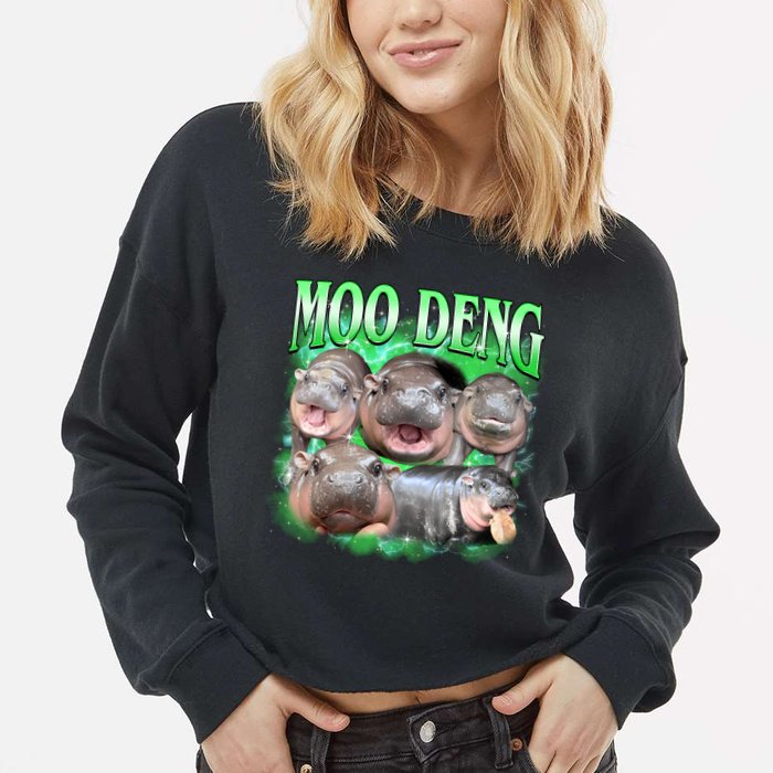 Green Moo Deng Meme Hippo Cropped Pullover Crew