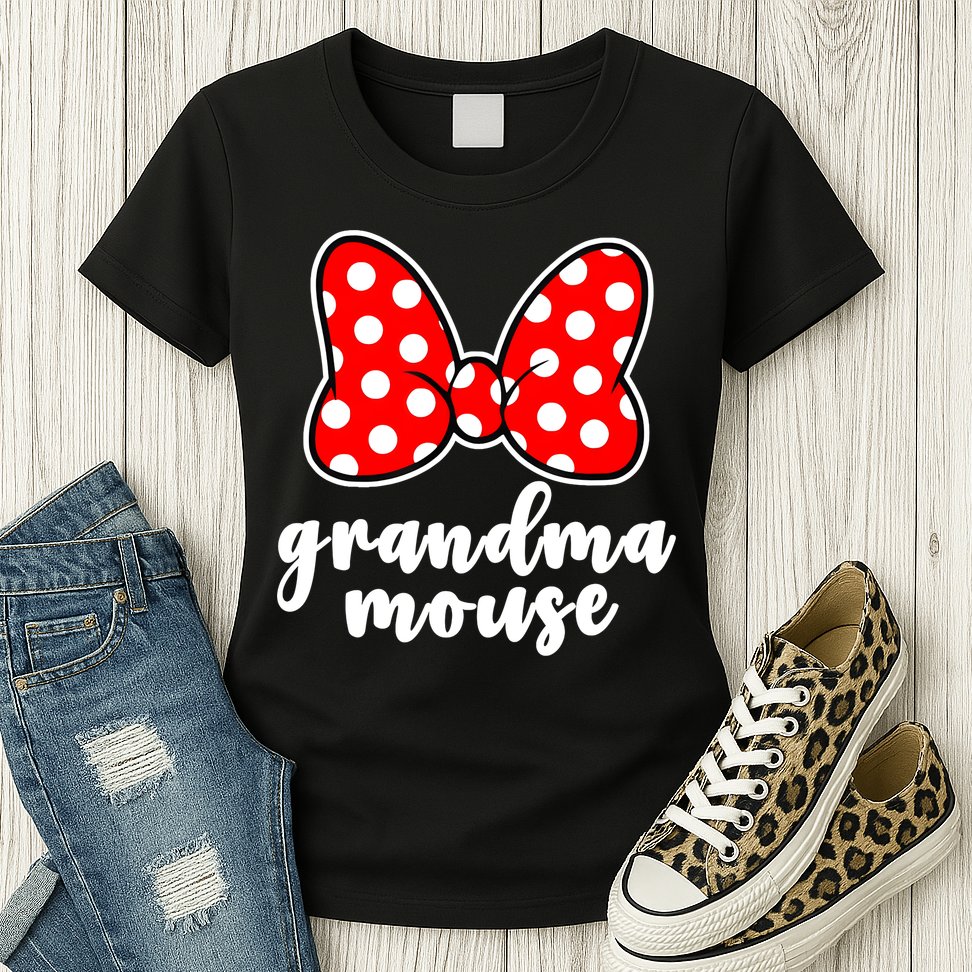 Grandma Mouse Family Vacation Funny Grandma Mouse Womens T-Shirt