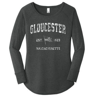 Gloucester Massachusetts Ma Vintage Us Flag Women's Perfect Tri Tunic Long Sleeve Shirt