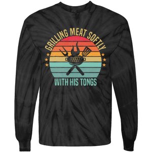 Grilling Meat Softly With His Tongs Funny Grill Barbecue Dad Tie-Dye Long Sleeve Shirt