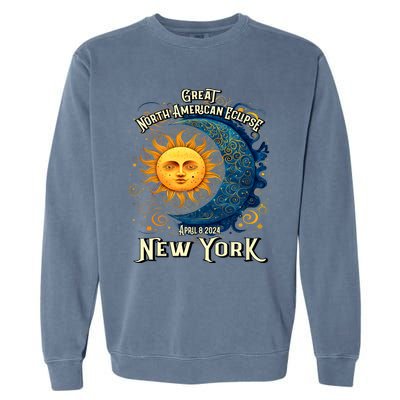 Great North American Eclipse Total Solar Eclipse Earth Moon Sun Cosmic Alignment Garment-Dyed Sweatshirt