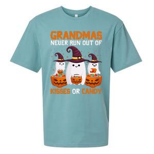 Grandmas Never Run Out Of Kisses Or Candy Ghost Halloween Sueded Cloud Jersey T-Shirt