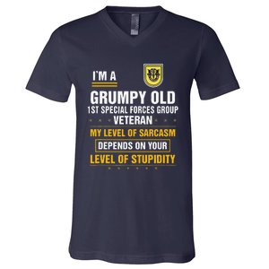 Grumpy Old 1st Special Forces Group Veteran Father Day V-Neck T-Shirt