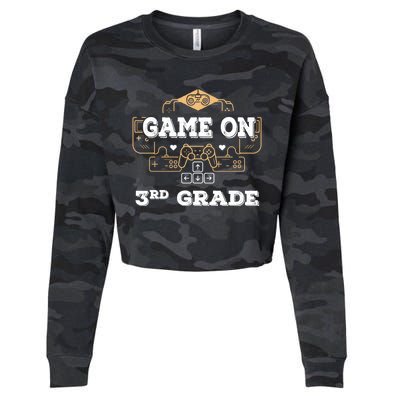 Game On 3Rd Grade Cool Back To School Gamers Gift Cropped Pullover Crew