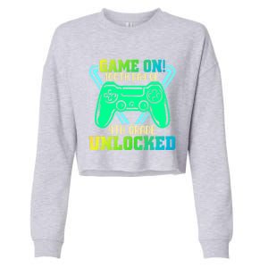 Game On 4Th Grade Unlocked Video Game Lover 100Th Days Gift Cropped Pullover Crew