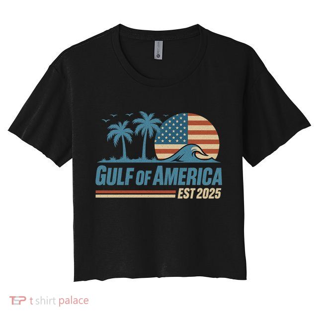 Gulf Of America Est 2025 Retro Vintage Beach Wave Crop Top