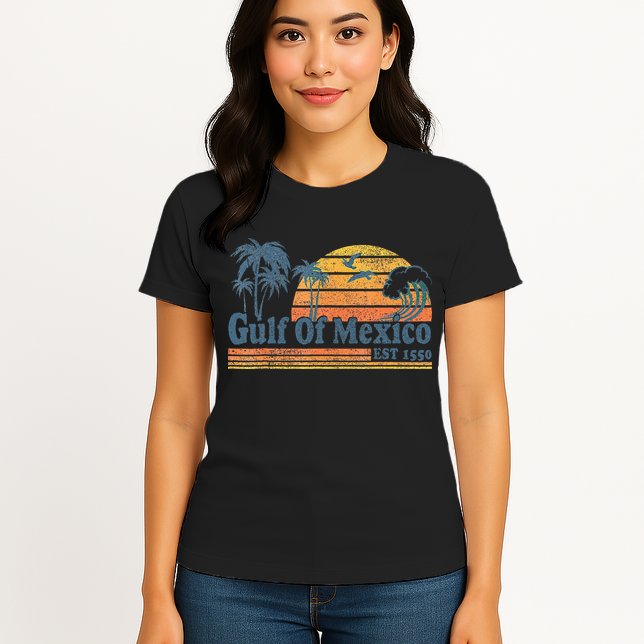 Gulf Of Mexico Est 1550 Retro Vintage Beach Gulf Of Mexico Gift Womens T-Shirt