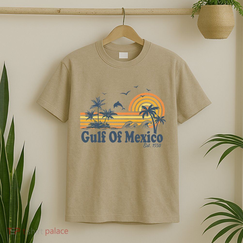 Gulf Of Mexico Est 1550 Retro Vintage Beach Palms Summer T-Shirt