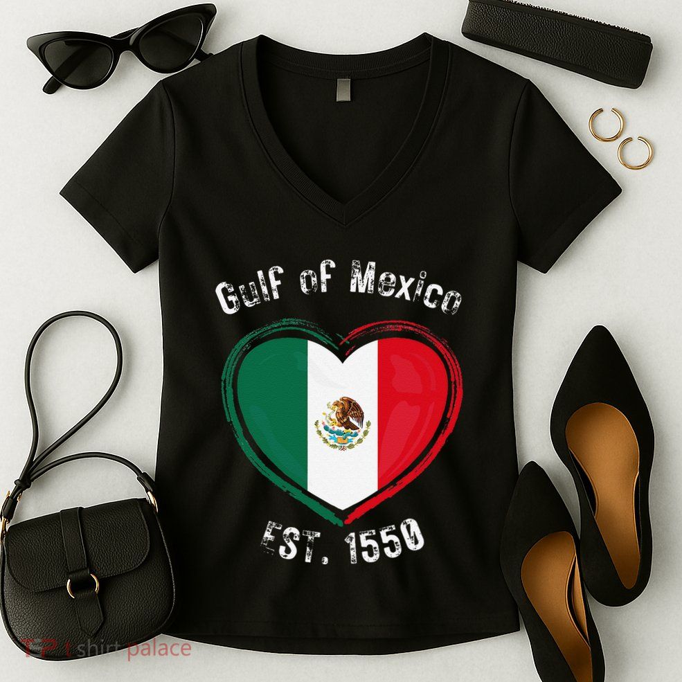 Gulf Of Mexico Written In Distressed Font Mexican Pride Women's V-Neck T-Shirt