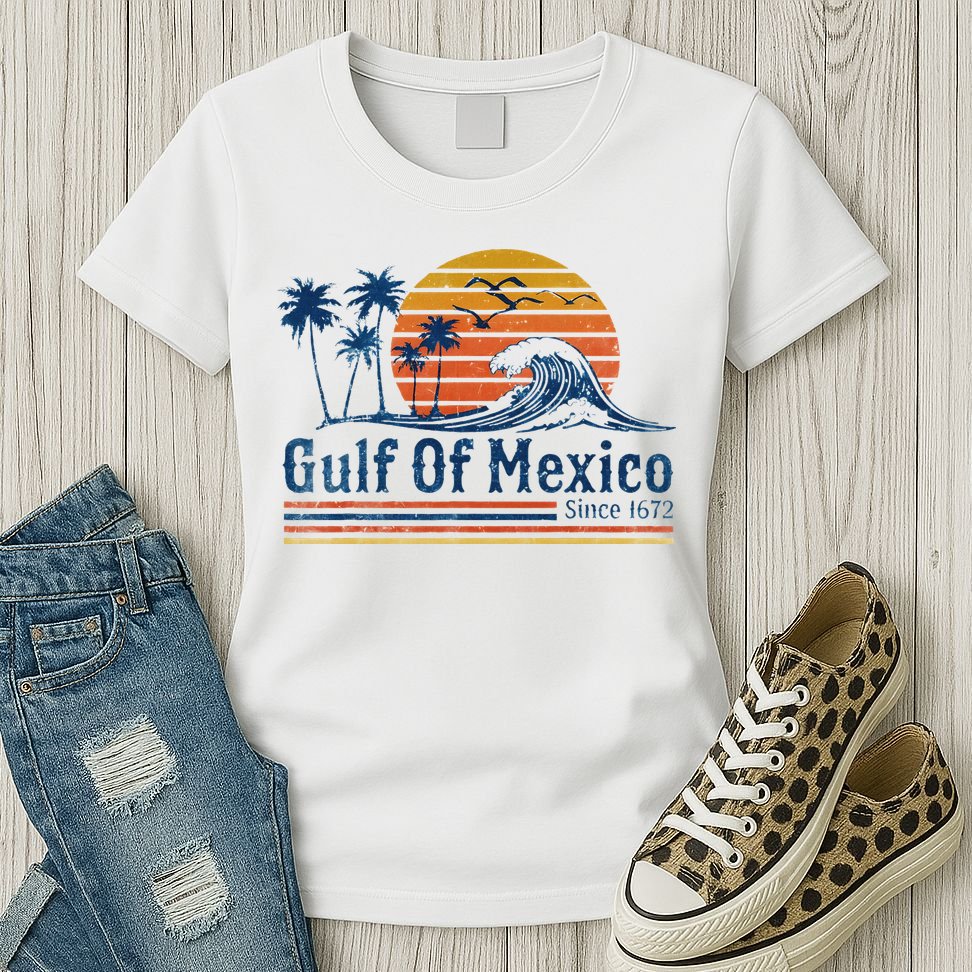 Gulf Of Mexico Since 1672 Retro Vintage Beach Women's T
