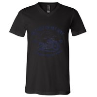 Get Out Of My Way Gonna Poop My Pants Funny Meme V-Neck T-Shirt
