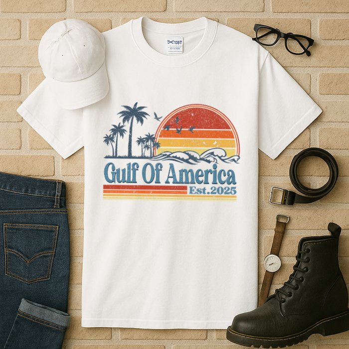 Gulf Of Us America Est 2025 Retro Vintage Beach Tall T-Shirt