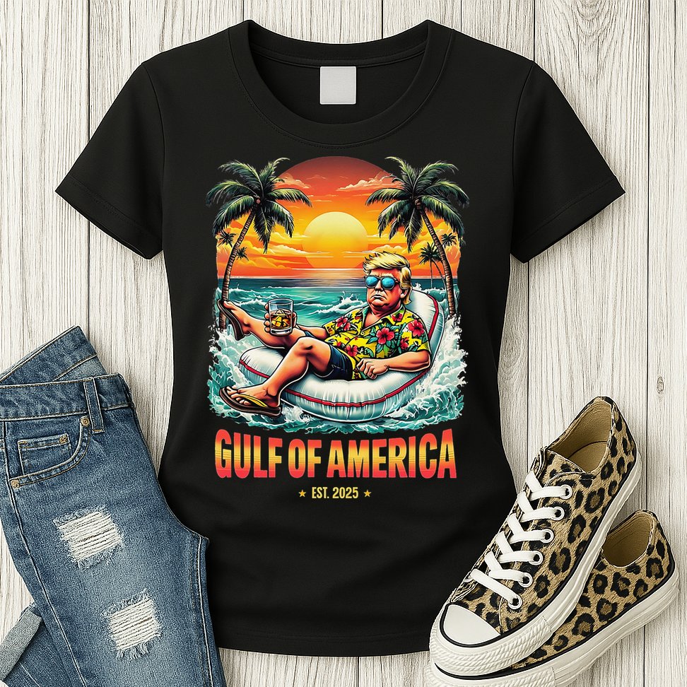 Gulf Of US America Est 2025 Retro Vintage Beach Womens T-Shirt