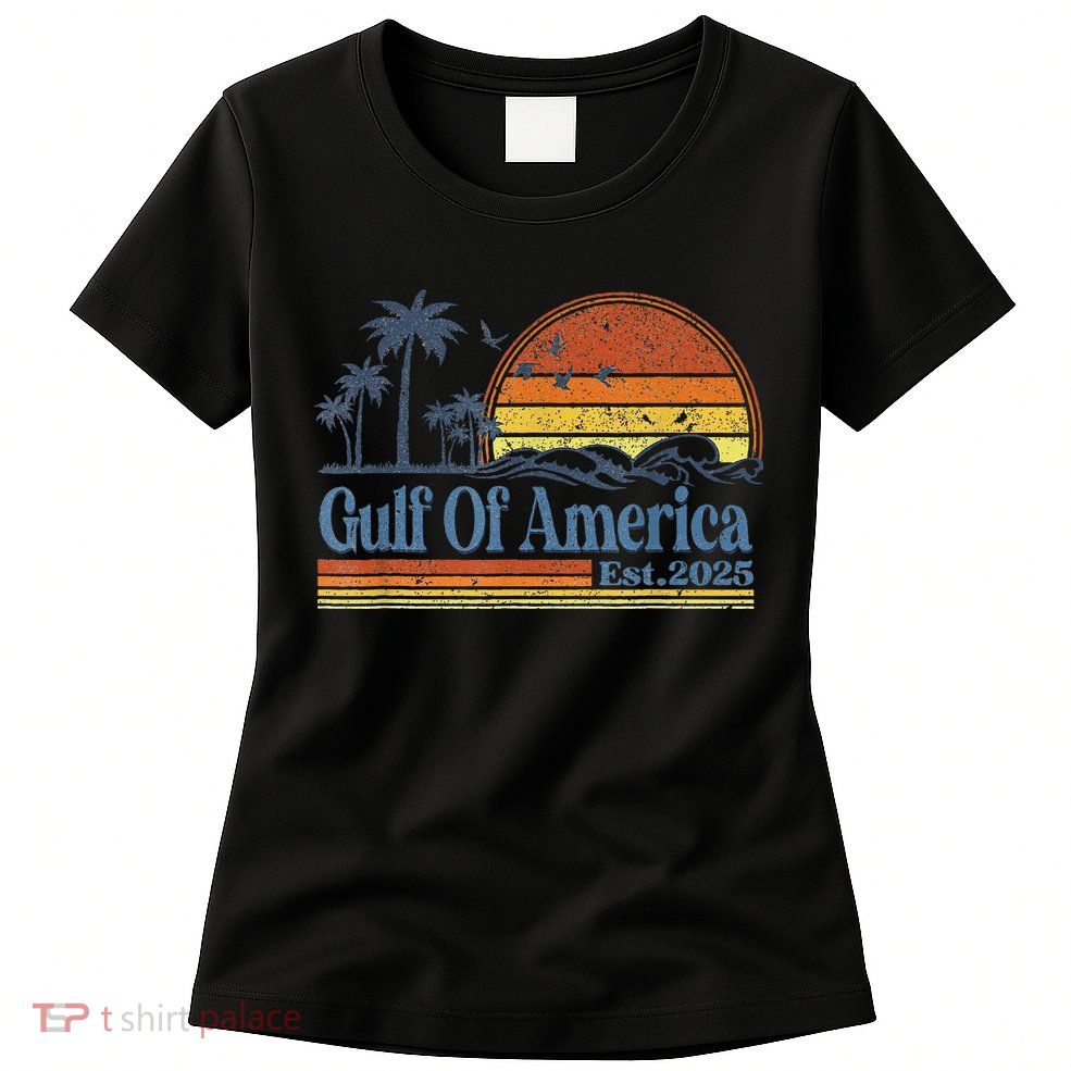Gulf Of Us America Est 2025 Retro Vintage Beach Women's T-Shirt