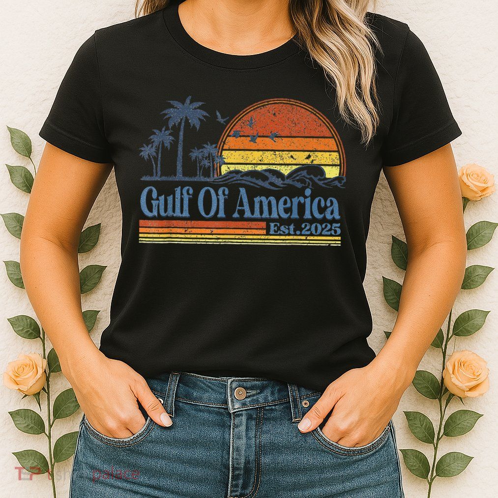 Gulf Of Us America Est 2025 Retro Vintage Beach Women's T-Shirt