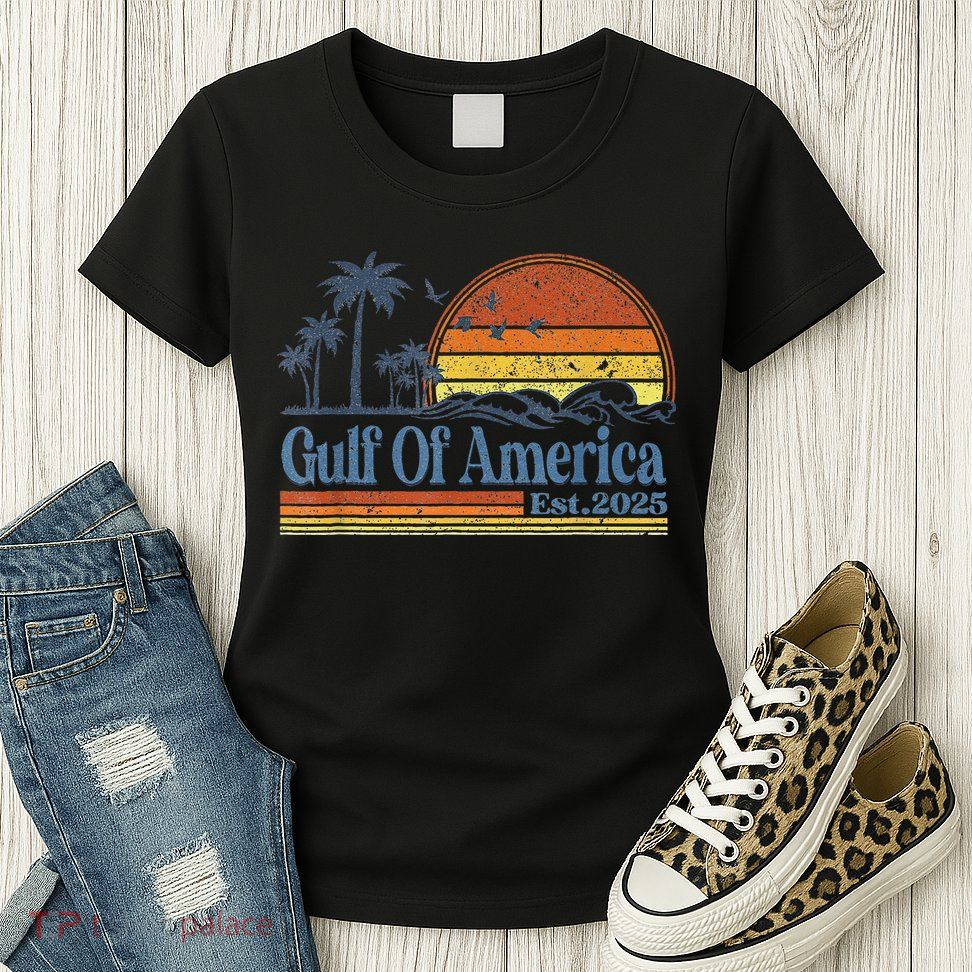 Gulf Of Us America Est 2025 Retro Vintage Beach Women's T-Shirt